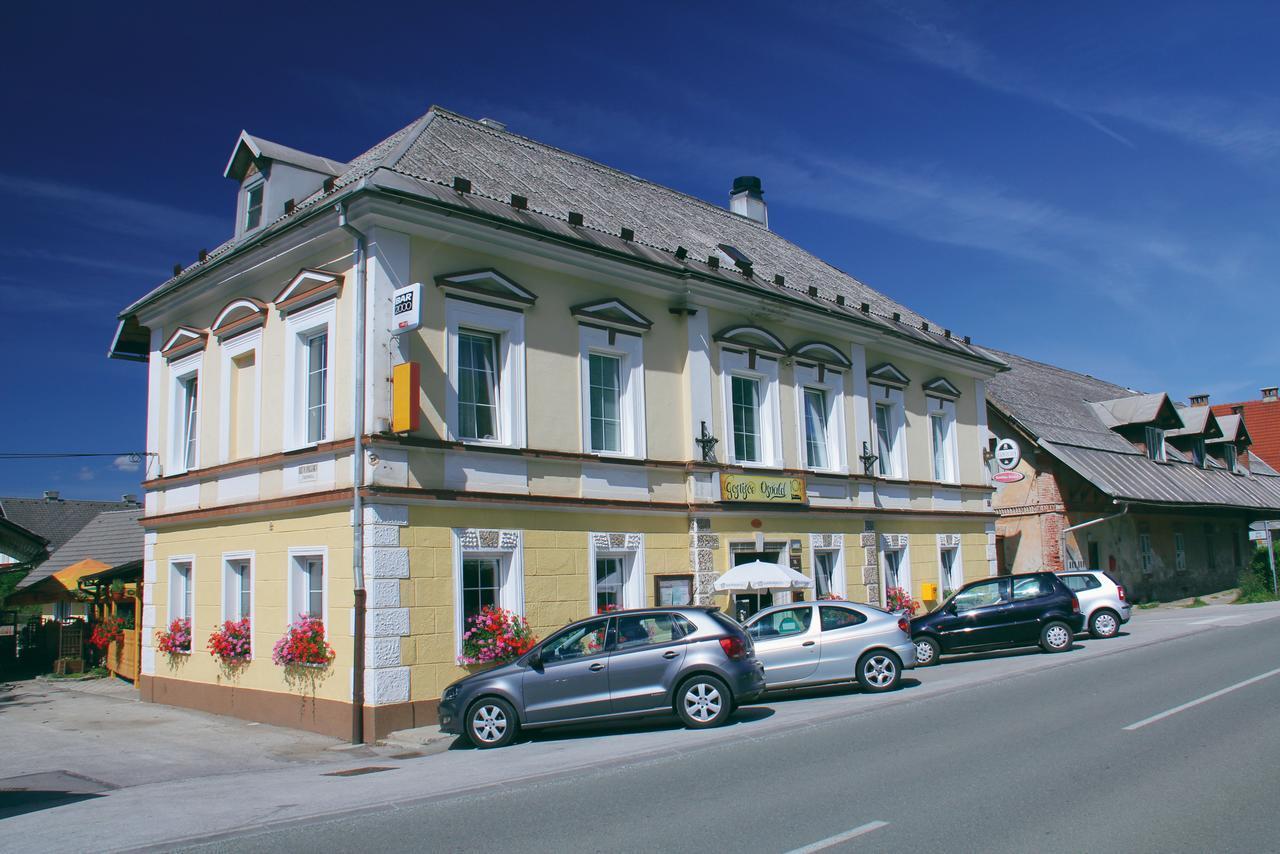 Guesthouse Osvald 지로브니차 외부 사진