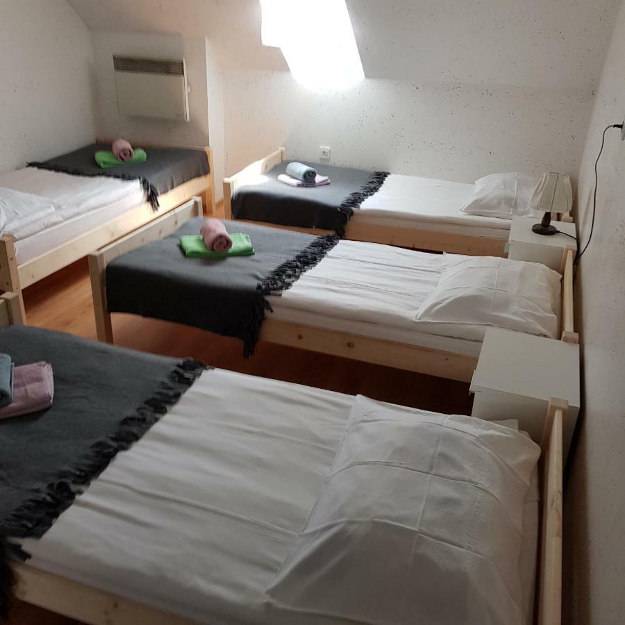 Guesthouse Osvald 지로브니차 외부 사진
