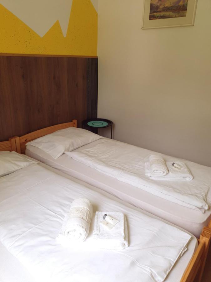 Guesthouse Osvald 지로브니차 외부 사진