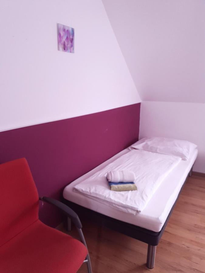 Guesthouse Osvald 지로브니차 외부 사진